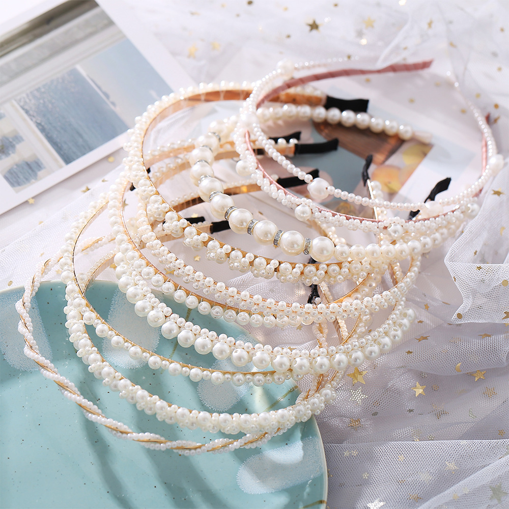 Simple Wave Pearl Headband display picture 3