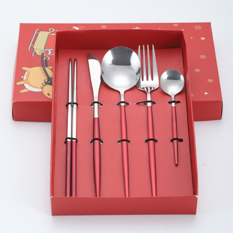 Amazon caja de regalo de Navidad transfronteriza cuchillo de acero inoxidable portugués, tenedor y cuchara conjunto de cuatro piezas cuchillo de carne y tenedor cuchara de comida principal