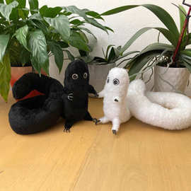 跨境新款Brushbug Plush 动画周边蠕虫毛绒玩偶公仔