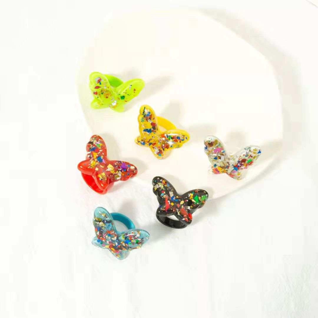 Fashionable retro trend acrylic creative design ring