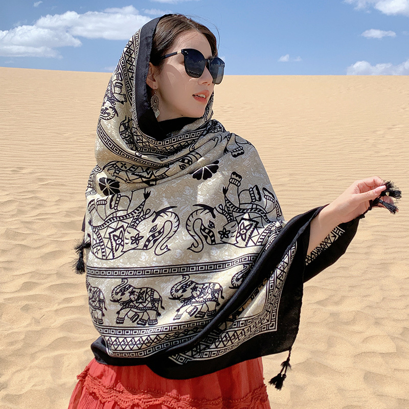 Women's Casual Ethnic Style Elephant Cotton And Linen Shawl display picture 6