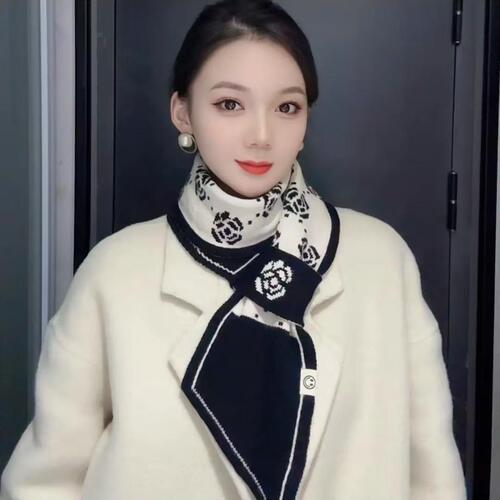 Women's Scarf 2025 Autumn/Winter New Fashionable Outerwear with High Quality Korean Style, Versatile and Warm, Stylish Neck Wrap