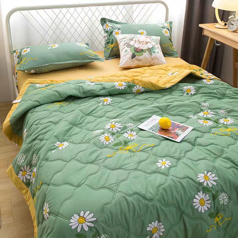 wholesale Cool in summer washing summer quilt Double Single student dormitory Summer quilt Spring and autumn quilt The quilt core