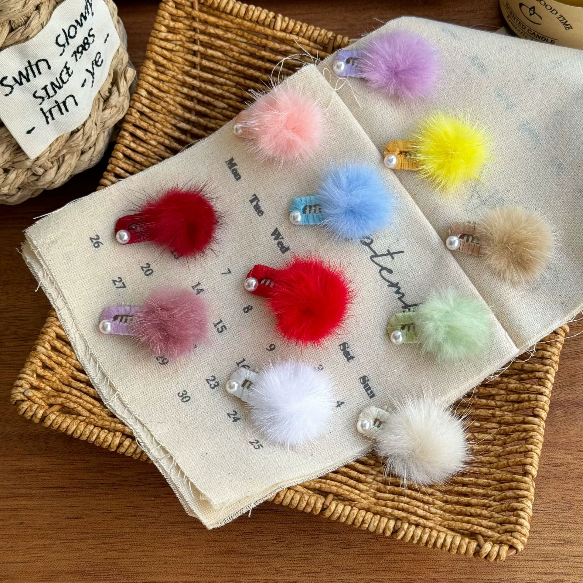 Заколка для волос для собак, осенне-зимние новые аксессуары для волос для домашних животных, не допускающие шишки, заколка для кошек йоркширской панды, аксессуары для волос Тедди