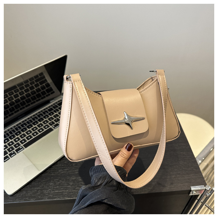 thumbnail image 1 of Nuevo bolso de verano 2025 de moda en internet, diseño exclusivo de bolso de baguette para mujer con cierre de moda, bolso de hombro y bandolera., 1 of 10