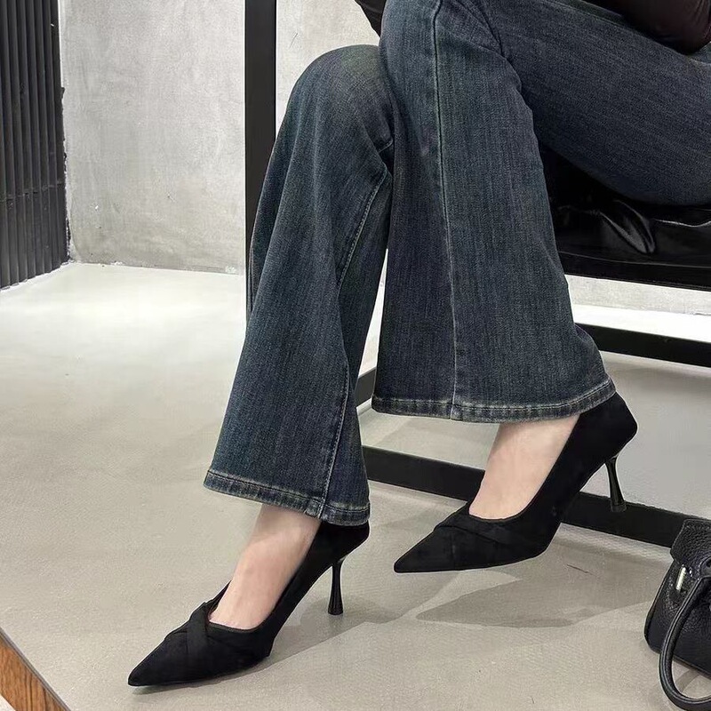 Versatile and Elegant French-Style High Heels with Shallow Mouth for Commuting, New Shallow Mouth with Thin and Beautiful Pointed Toe Retro Suede Versatile and Elegant French-Style High Heels with Shallow Mouth for Commuting, New Shallow Mouth with Thin and Beautiful Pointed Toe Retro Suede