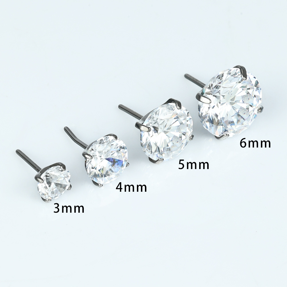 16G labret stud size and finish detail