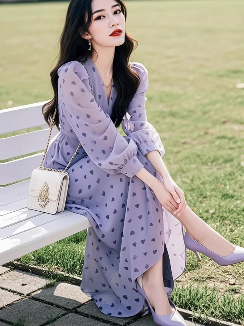 Váy dài maxi nữ họa tiết hoa tình yêu kiểu Pháp cổ điển — Hoa tím