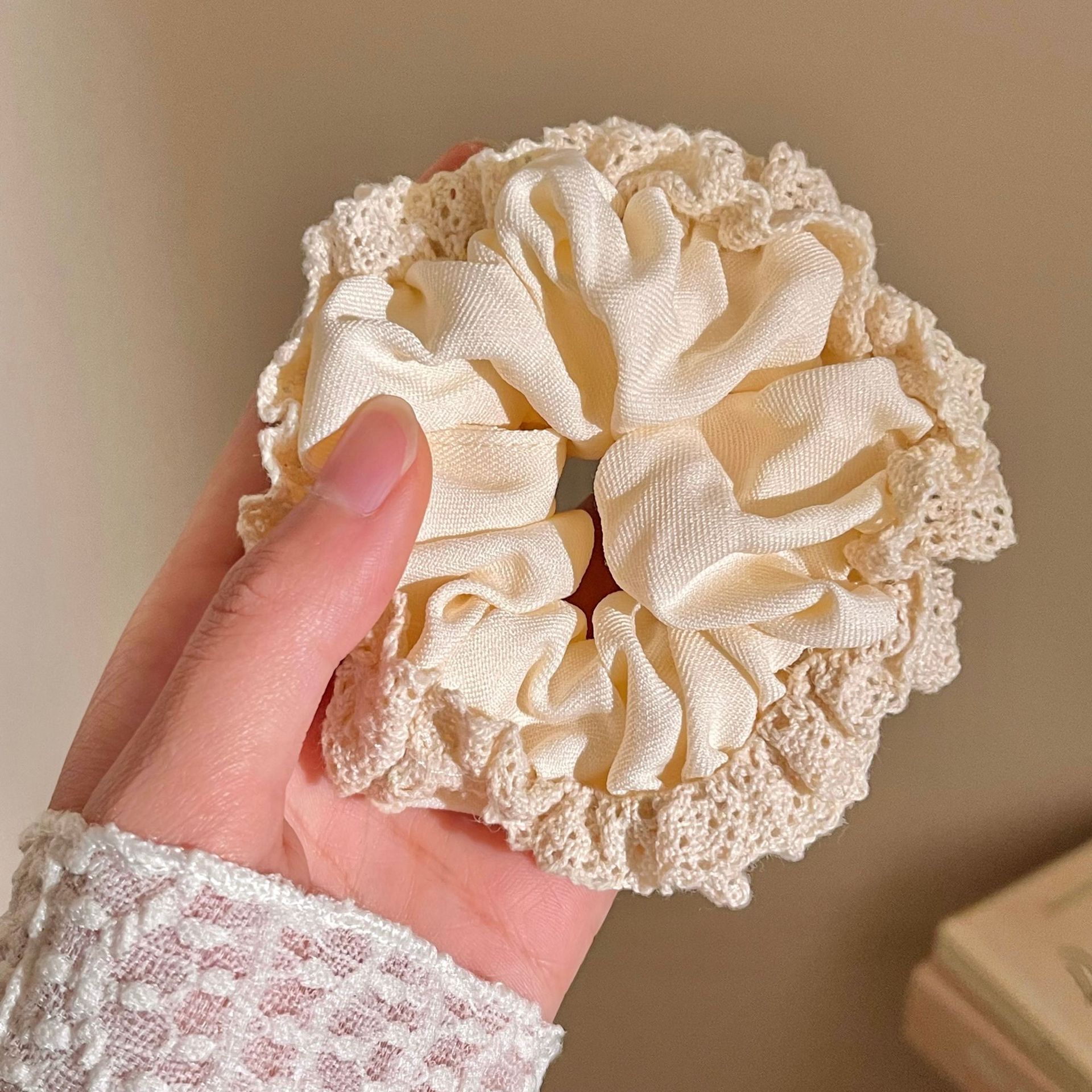 오프화이트[레트로 레이스]