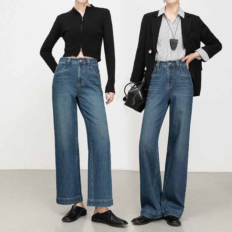 If the 2026 Spring New High-Waisted Straight-Leg Denim Cropped Pants Are Korean-Style Fashionable Slim-Fit Wide-Leg Trousers 8200
