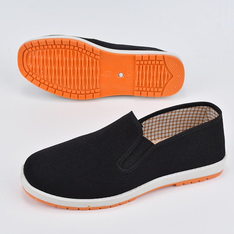 Beijing cloth slippers