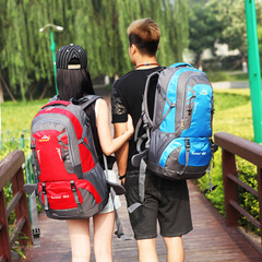 卸売クロスボーダー新型超大容量登山バッグアウトドア徒歩男女モデルリュックサック旅行キャンプリュックサック