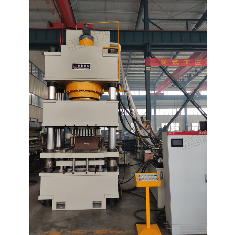 Square bait machine bait forming hydraulic press Guangdong bait machine 800 tons bait powder forming Press