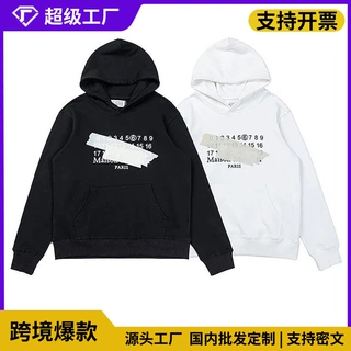 MM6跨境吉拉卫衣数字胶带字母情侣印花宽松休闲男女同款连帽外套