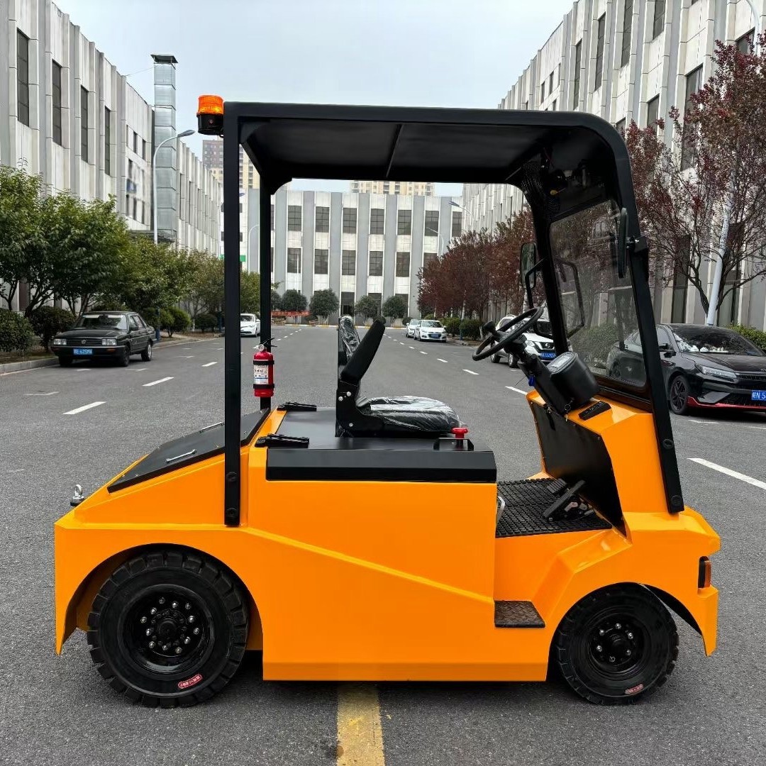 Electric tow tractor座驾电动牵引车机场牵引钩托行李车平板挂车