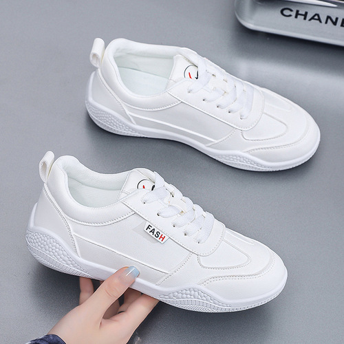 Leather breathable white sneakers for women autumn Korean style versatile casual shoes board shoes  new soft bottom sports running shoes 