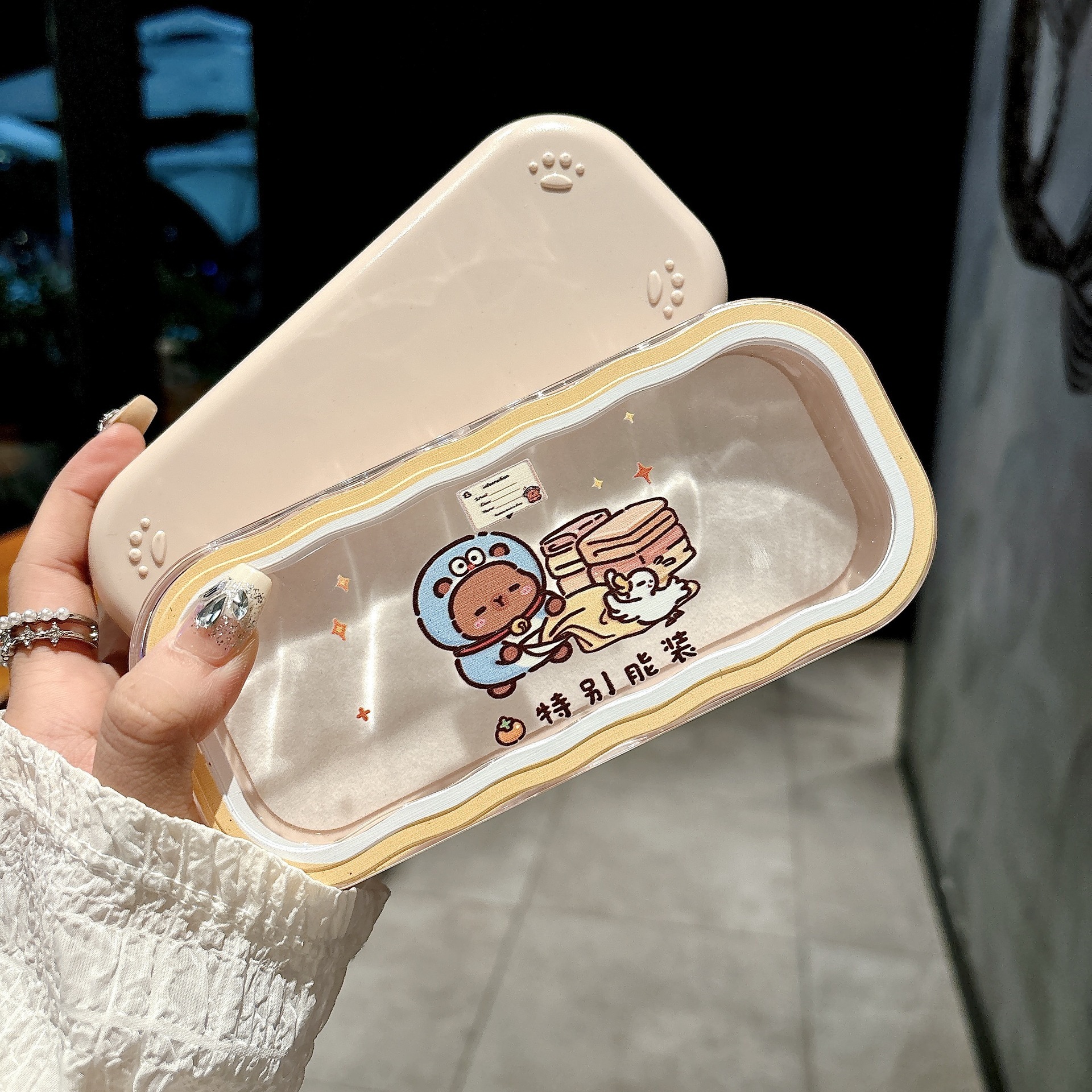 Caja de gafas de dibujos animados encantadora portátil anti-compresión de moda imitación de la placa miopía de la caja de gafas marco procesamiento al por mayor
