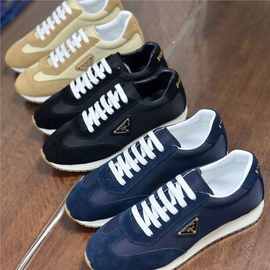 欧洲新款男士2025运动休闲休闲鞋透气百搭男鞋潮流小白鞋