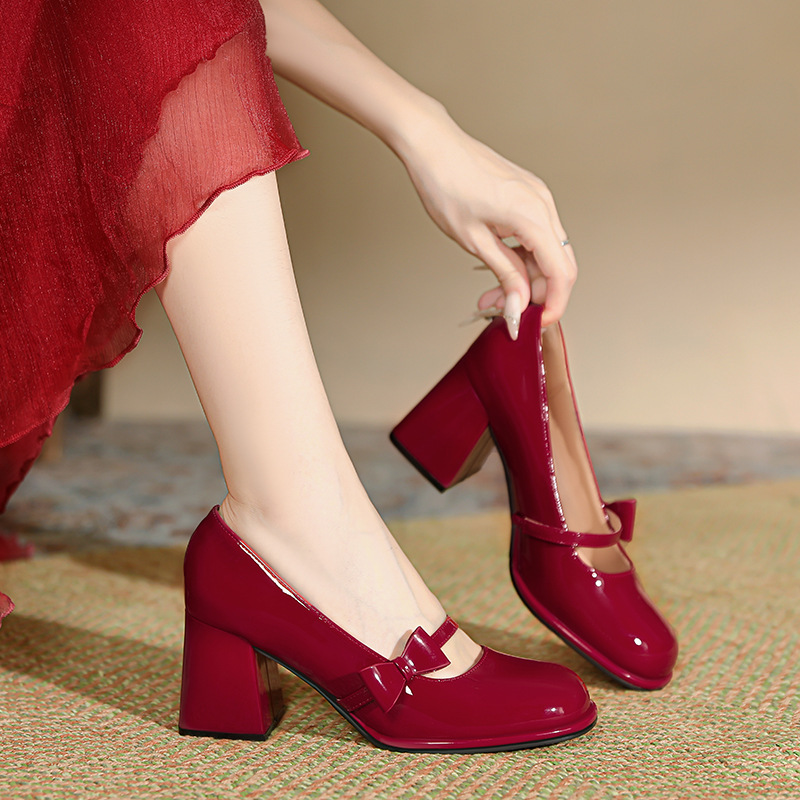 MZ-9 red Mary Jane shoes women's small size thick heel round toe wedding shoes temperament plus size fat feet wide feet 41 43 45 MZ-9 red Mary Jane shoes women's small size thick heel round toe wedding shoes temperament plus size fat feet wide feet 41 43 45