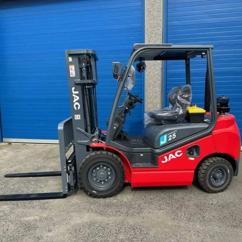 性价比高的2.5吨柴油叉车CPCD25J便宜热卖中