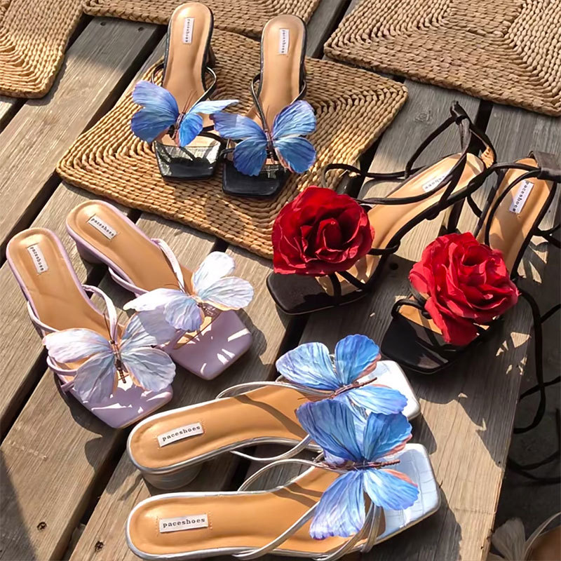 Zapatos de flores de mariposa, sandalias de flores, adornos, diseño de nicho femenino, ambiente de rodaje de viajes junto al mar, hebilla de zapatos de bricolaje