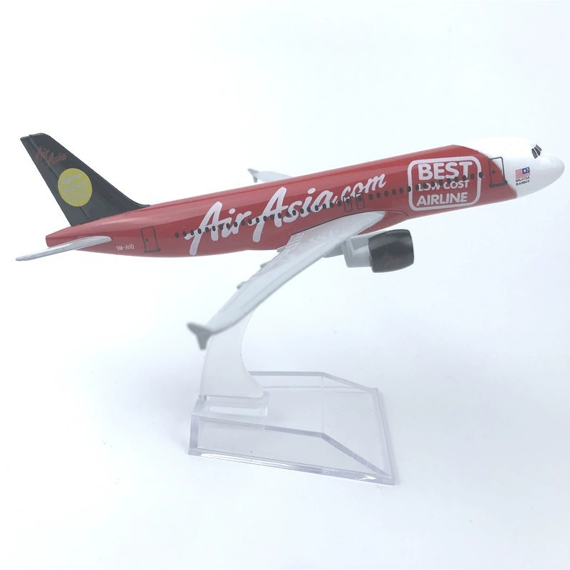 Modelo de avión de simulación de la serie A320 de la aviación extranjera con aleación de tren de aterrizaje