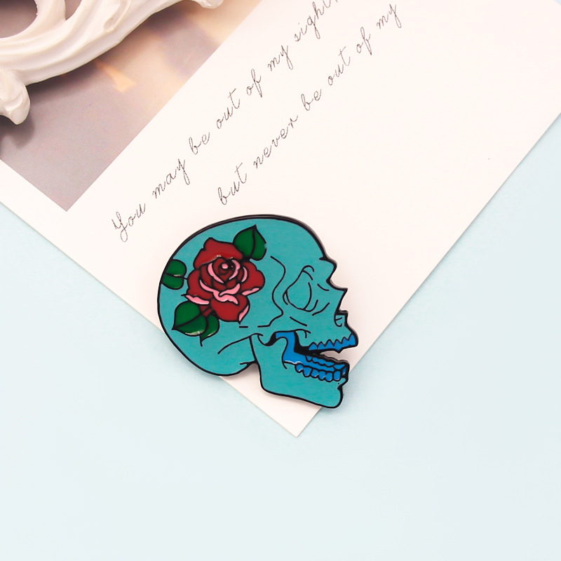 10g Weight Brooches Classification Alloy Material Halloween Festival Cartoon Character Pattern Unisex Gender Skull Design Simple Style Style Light Blue, Lilac, Rose Red Color Simple Style Pin Cartoon Character Alloy Skull Unisex Brooches 5