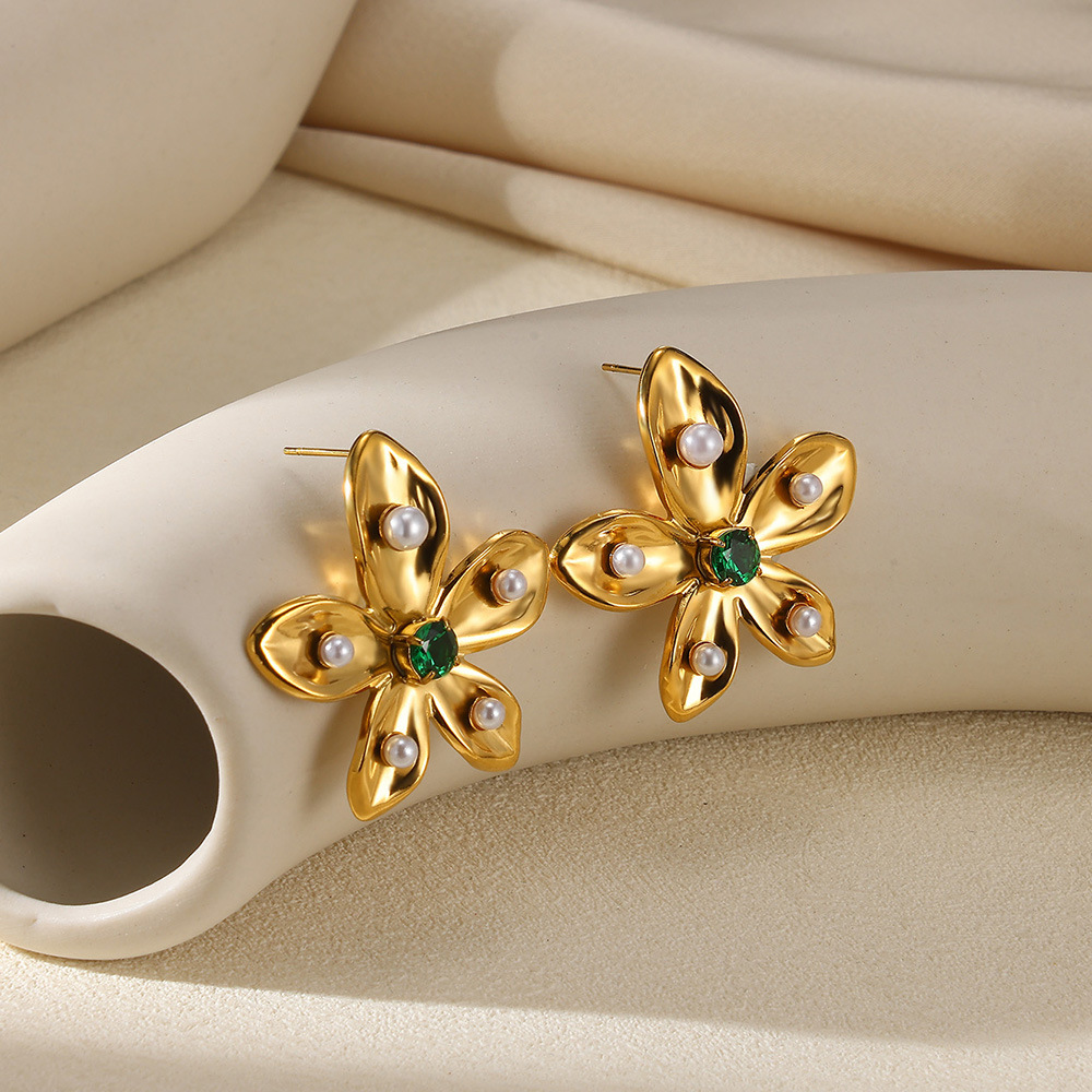 5g Weight 0.03µm-0.05µm Gold Plating Thickness PVD Coated Gold Plating Process 304 Stainless Steel Ear Needle Material Real Gold Plated Plating Material Zircon Inlay Material Dangling Earrings Classification 1 Pair Quantity Holiday, Daily Occasion 304 Stainless Steel Material Flower, Shell Pattern Women's Gender Vacation, Simple Style Style Waterproof Non Tarnish, Inlay Craft PVD Coated Real Gold Plated Flower Shell 304 Stainless Steel Vacation Simple Style Waterproof Non Tarnish Dangling Earrings 4