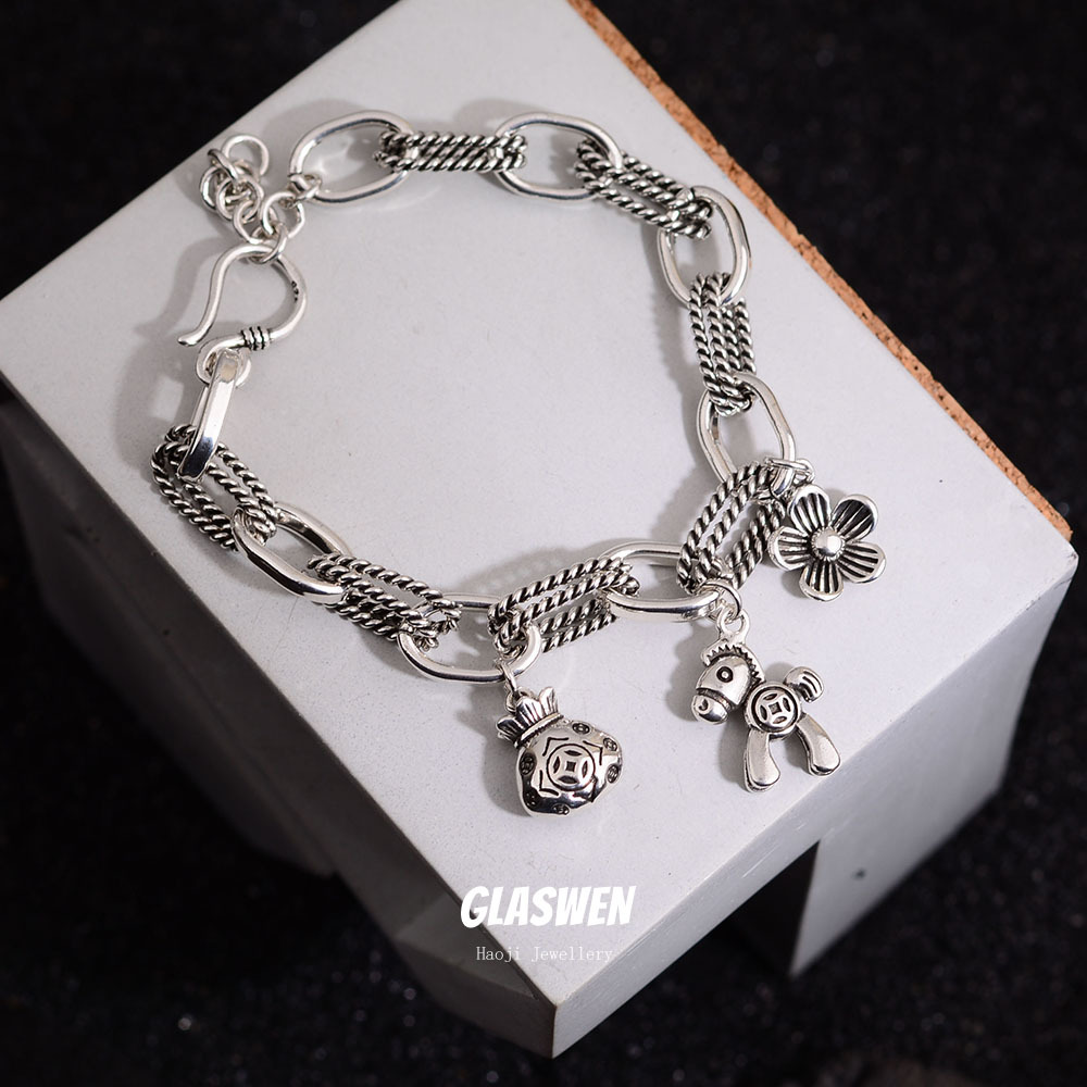 Small design fashionable bracelet