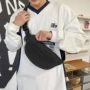 运动男生男款单肩包包