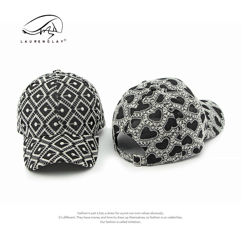 Amazon Venta caliente estilo europeo y americano bordado de cuerpo completo bordado tapa dura gorra de béisbol casual protección solar sombrilla tapa enarbolada