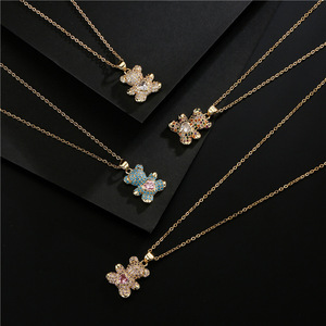 Macao ancient Europe fashionable new copper microscope choi zirconium hoard love bear pendant necklace