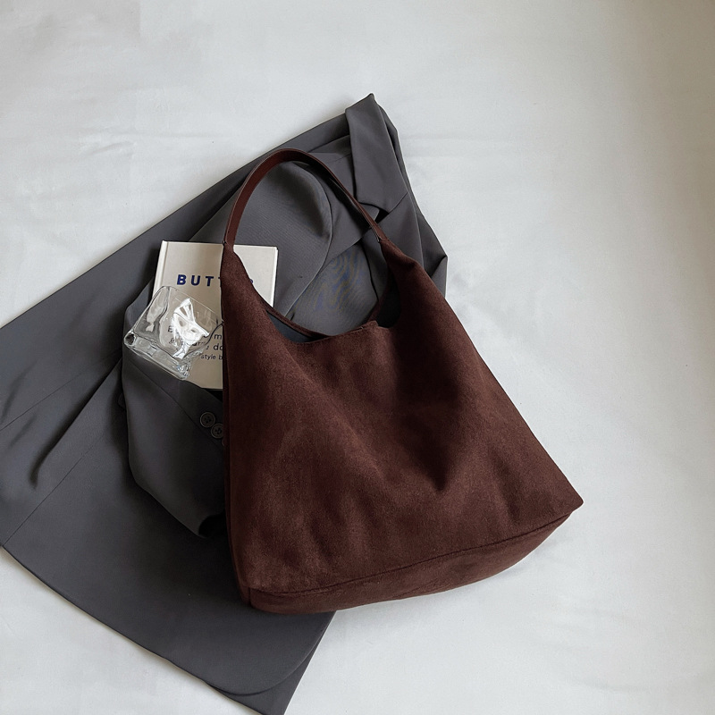 Estudiantes de clase de gran capacidad bolsas de mano para mujeres 2024 nueva moda simple bolsas de hombro casuales bolsas de mujer