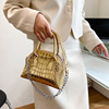Fashionable shoulder bag, handheld one-shoulder bag, purse, 2022 collection