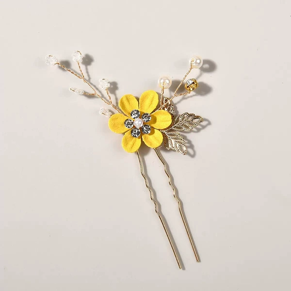 Yellow Chinese hairpin