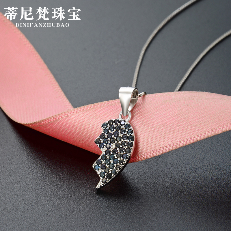 Moda estilo frío accesorios collar estilo japonés y coreano s925 plata cristal colgante mujer semi-corazón clavícula cadena mujeres