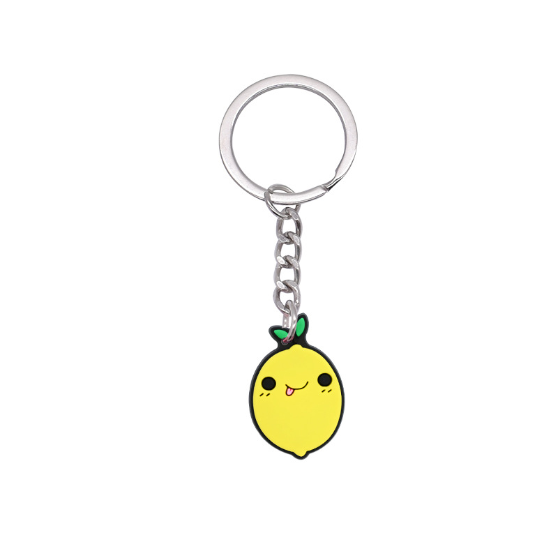 Llavero de PVC con simulación de frutas, colgante de metal de goma suave, decoración de pasteles y dulces, regalo para niñas, venta al por mayor