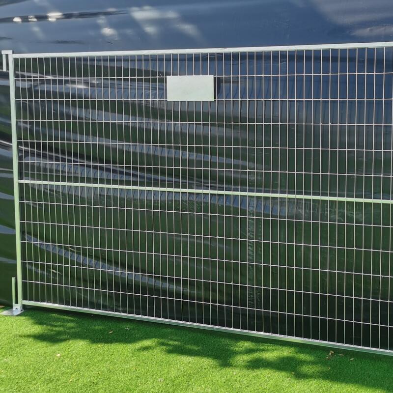 蓝色加拿大焊接网片镀锌移动护栏 喷涂临时栅栏防护网带加固围栏