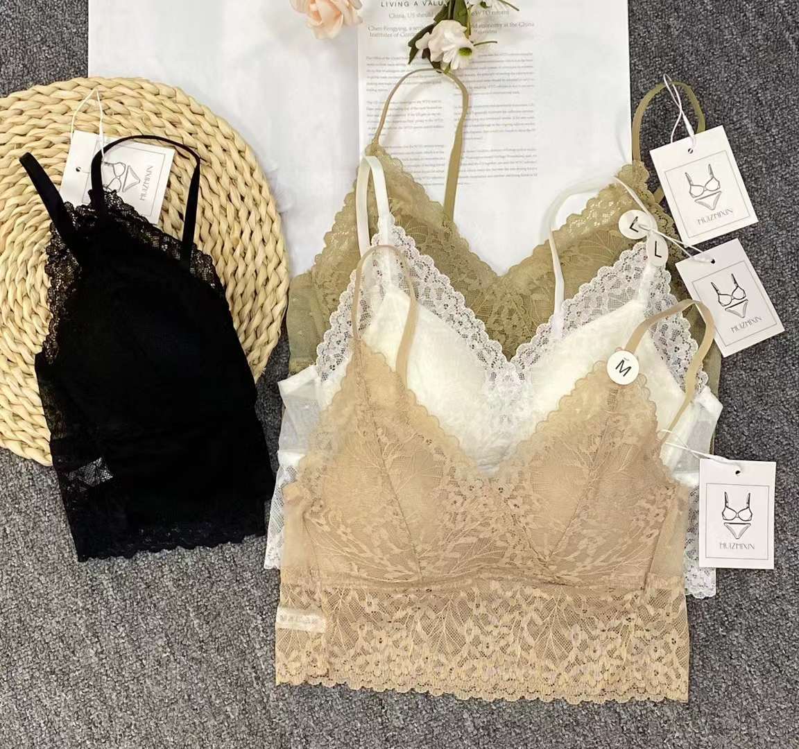Nuevo cordón elástico de alta calidad belleza espalda chaleco las mujeres sin hilos yoga sujetador ropa interior deportiva al por mayor
