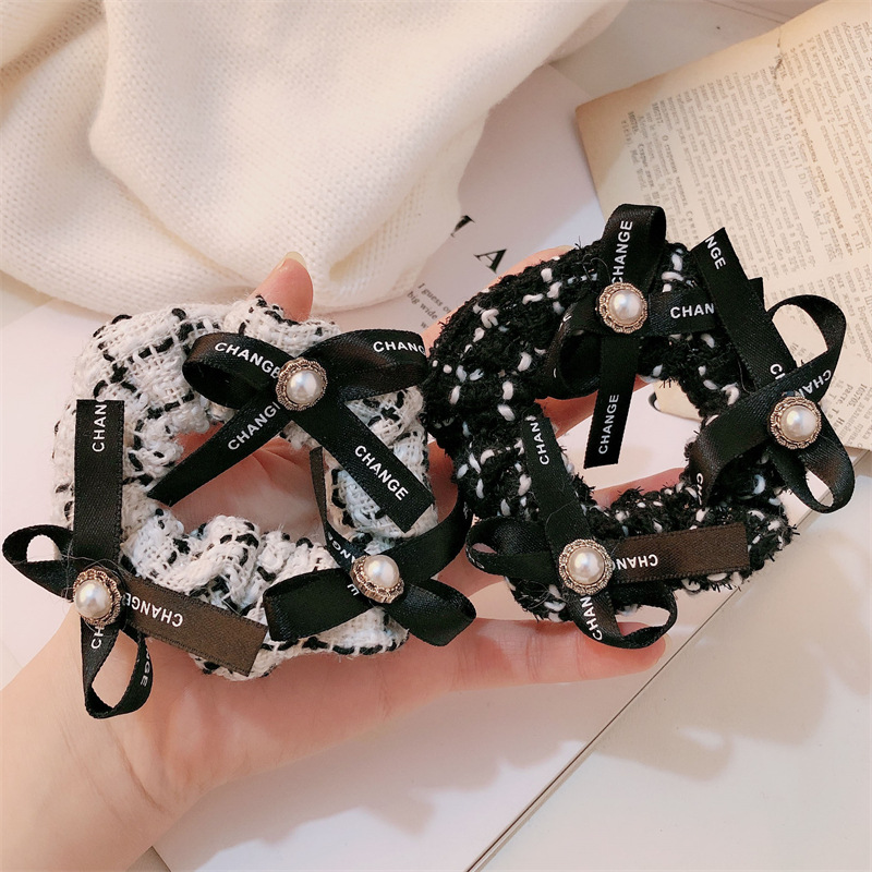 Corea del Sur de alta calidad estilo Chanel arco cuerda de pelo banda de goma para todos los partidos no hace daño a la cuerda de pelo de aspecto alto intestino grueso banda de pelo accesorios para el cabello