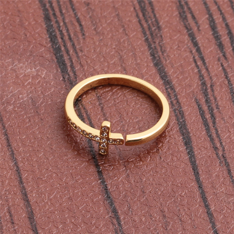 Retro Inlaid Zircon Jewelry Copper Cross Fine Diamond Ring display picture 4