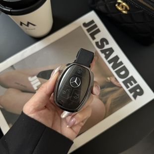 Suitable for Mercedes-Benz C260L Key Cover Female C200L Shell A180L Buckle Glc260 Bag Gla Car E300L Protection g