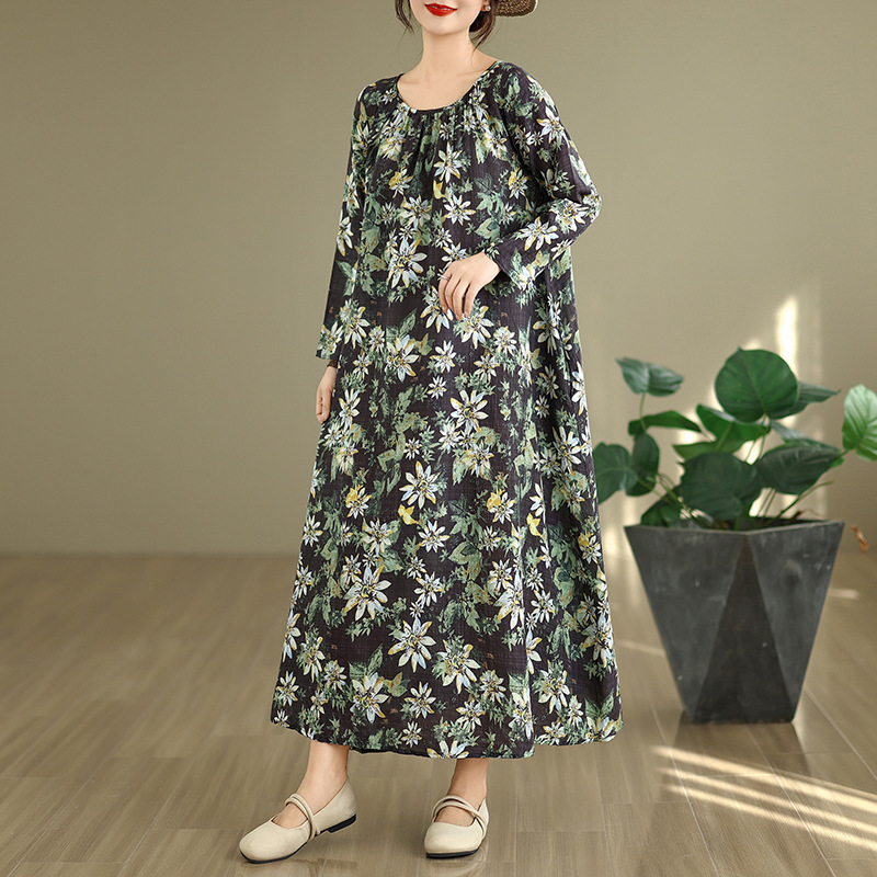 2025 New Autum Round Neck Pleated Relaxed Lazy Skirt Normcore Long-Sleeved Maxi Dress Holiday Style 2025 New Autum Round Neck Pleated Relaxed Lazy Skirt Normcore Long-Sleeved Maxi Dress Holiday Style