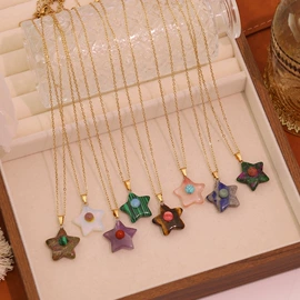 项链;手链;吊坠