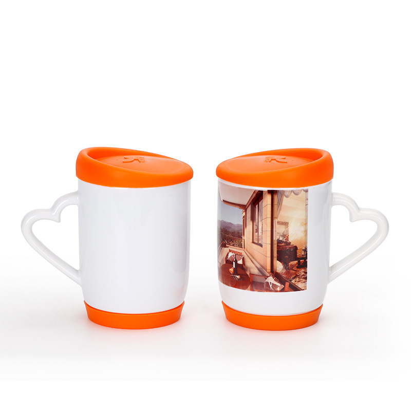 Taza blanca de transferencia de calor Taza con tapa de silicona Diy Taza de impresión personalizada Taza publicitaria Taza de cerámica en blanco