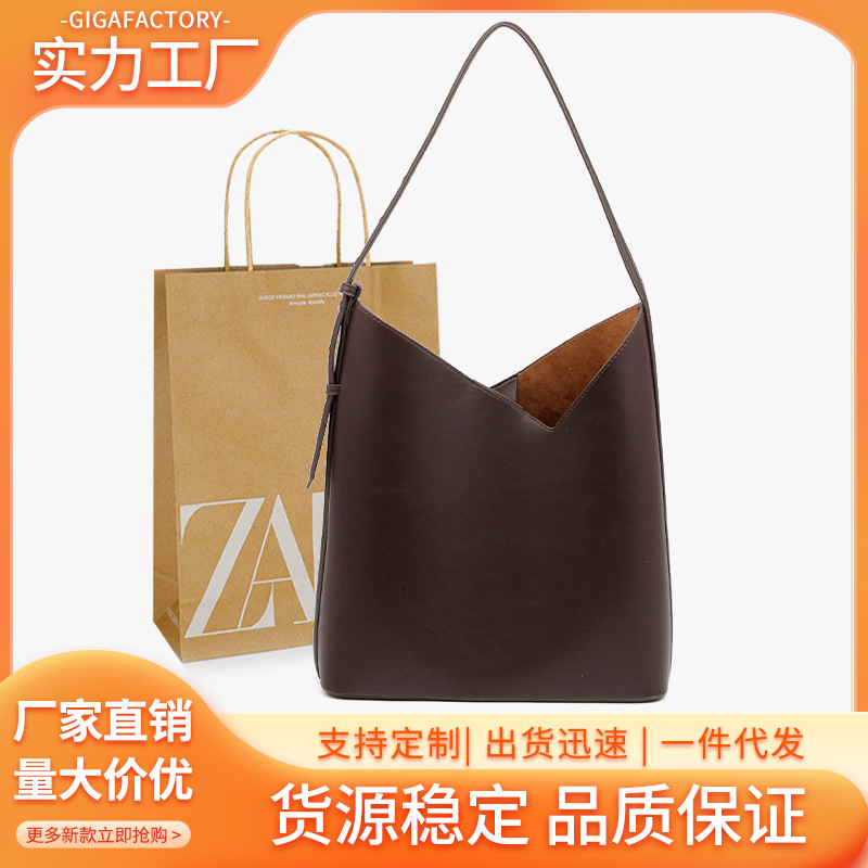 Z's Cross-Border Women's Bag 2025 New High-End Brown Commuter Large-Capacity Handbag Single Shoulder Bucket Bag