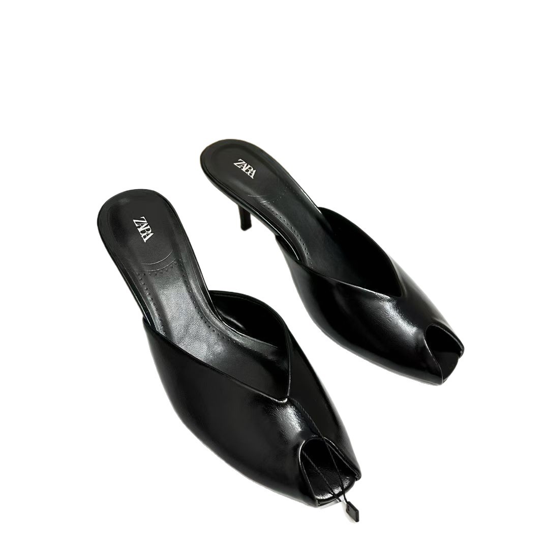 2026 Summer New Product Fish Mouth Fine Heel Lacquered Leather Leaky Toe High Heel Back Air European and American Versatile Fashion Sandals for Women