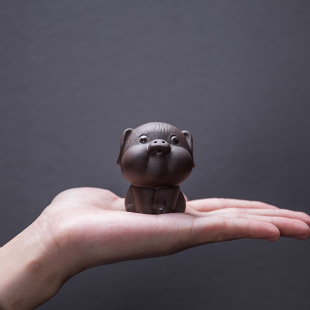 Yixing Zisha Tea Pet Ornaments Semi-handmade Fu Pig Zodiac Pig Boutique Can Raise Ceramic Tea Set Sculpture Creative Trumpet