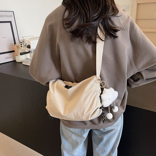 Shoulder bag pleated solid color Korean style outdoor large capacity crossbody bag casual texture simple fashion bag wholesale for women