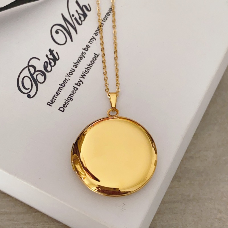 Round Pattern Unisex Gender 18K Gold Plated Rose Gold Plated White Gold Plated 316 Stainless Steel Titanium Steel Ion Plating (IP) Round IG Style Locket Necklace For Unisex